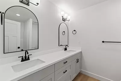 39 N 200 E, Richfield, UT 84701 - Photo 23