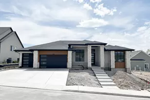 1082 E 110 S, Pleasant Grove, UT 84062 - Photo 1