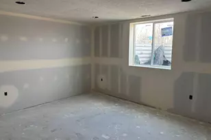 1082 E 110 S, Pleasant Grove, UT 84062 - Photo 11