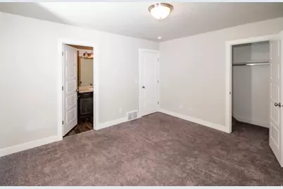 391 S 400 W #44, Preston, ID 83263 - Photo 9