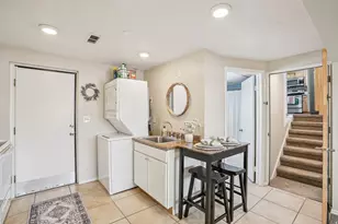 9571 S David St E, Sandy, UT 84070 - Photo 11