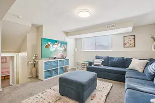 9571 S David St E, Sandy, UT 84070 - Photo 15