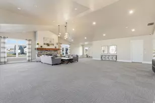 3488 S Sugar Pine Dr W, Syracuse, UT 84075 - Photo 37