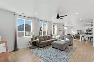 3488 S Sugar Pine Dr W, Syracuse, UT 84075 - Photo 5