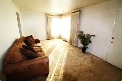 206 N Eccles Ave. E, Ogden, UT 84404 - Photo 3