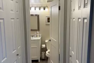 4847 S Woodbridge Dr E, Holladay, UT 84117 - Photo 9