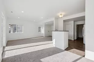 6647 W Merlot Way, West Jordan, UT 84081 - Photo 9