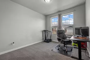 347 N Maple Shade Ln, Lindon, UT 84042 - Photo 15