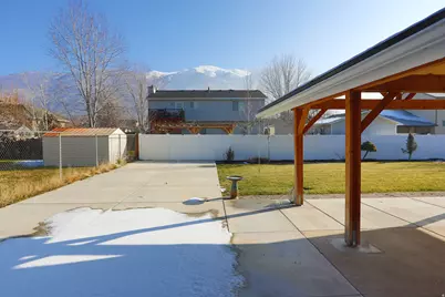 2202 N 2300 E, Layton, UT 84040 - Photo 25