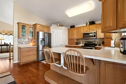1194 N 690 E, Tooele, UT 84074 - Photo 9