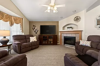 1194 N 690 E, Tooele, UT 84074 - Photo 11