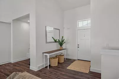 1043 S 900 E, Salem, UT 84653 - Photo 3