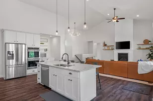 1043 S 900th E, Salem, UT 84653 - Photo 7