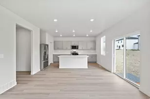 343 W 630 N, Tooele, UT 84074 - Photo 5