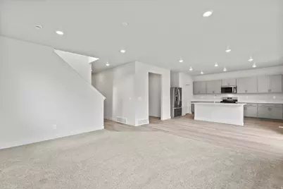 343 W 630 N #18, Tooele, UT 84074 - Photo 9