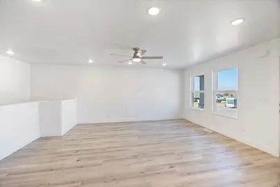 594 E 400 S, Nephi, UT 84648 - Photo 5