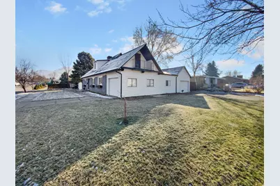 880 E Casa Negra Ave, Midvale, UT 84047 - Photo 23