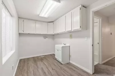 1225 N 900 E, Bountiful, UT 84010 - Photo 21