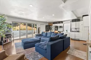 1225 N 900 E, Bountiful, UT 84010 - Photo 27