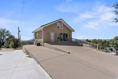 1225 N 900 E, Bountiful, UT 84010 - Photo 33