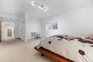 2093 S Lakeline Dr, Salt Lake City, UT 84109 - Photo 67