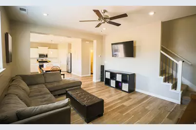 834 N Pleasant Ln, Washington, UT 84780 - Photo 15