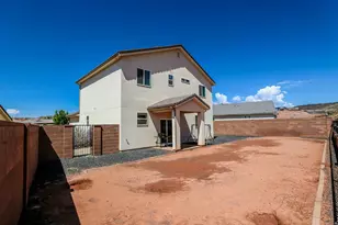 834 N Pleasant Ln, Washington, UT 84780 - Photo 25