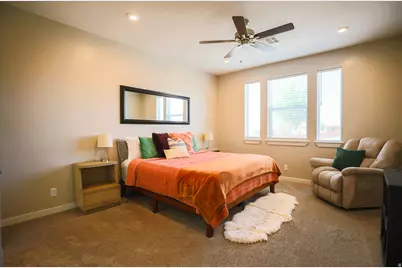 834 N Pleasant Ln, Washington, UT 84780 - Photo 5