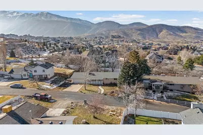 44 S Astor Ln, Elk Ridge, UT 84651 - Photo 31