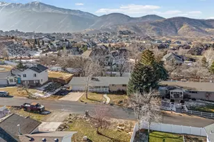 44 S Astor Ln, Elk Ridge, UT 84651 - Photo 31