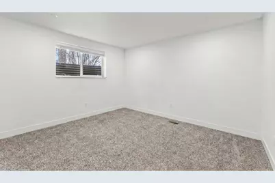 44 S Astor Ln, Elk Ridge, UT 84651 - Photo 23