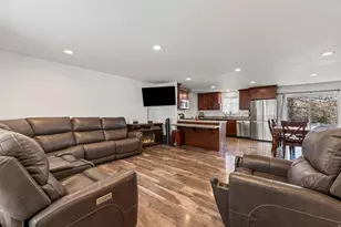 44 S Astor Ln, Elk Ridge, UT 84651 - Photo 7