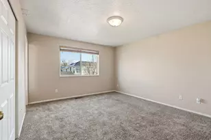 1932 N 810 W, Clinton, UT 84015 - Photo 17