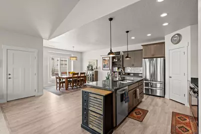 794 E 110 S #13, Salem, UT 84653 - Photo 11