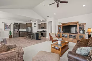 794 E 110 S, Salem, UT 84653 - Photo 15