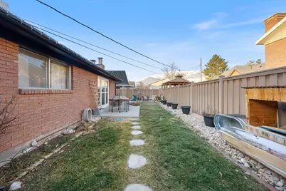 489 S 900 St E, Orem, UT 84097 - Photo 29