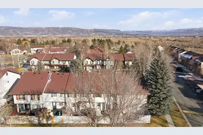 176 S Geneva Dr, Midway, UT 84049 - Photo 5