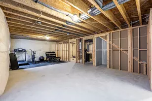 1753 E Bison Dr, Eagle Mountain, UT 84005 - Photo 31