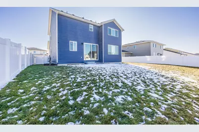 1753 E Bison Dr, Eagle Mountain, UT 84005 - Photo 13