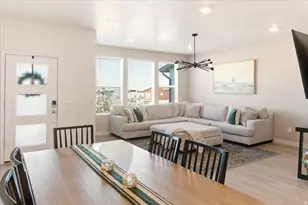 1166 W Early Light Way, Bluffdale, UT 84065 - Photo 5