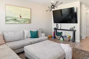 1166 W Early Light Way, Bluffdale, UT 84065 - Photo 7