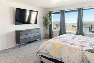 1166 W Early Light Way, Bluffdale, UT 84065 - Photo 13