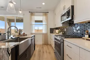 528 W Green Dr, Saint George, UT 84790 - Photo 9