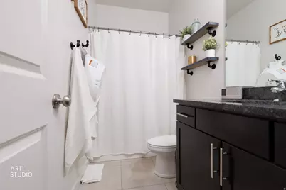 1006 W Sapphire Peak Dr, Bluffdale, UT 84065 - Photo 17