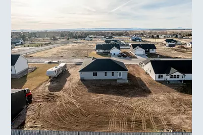 530 N 230 E, Fillmore, UT 84631 - Photo 5