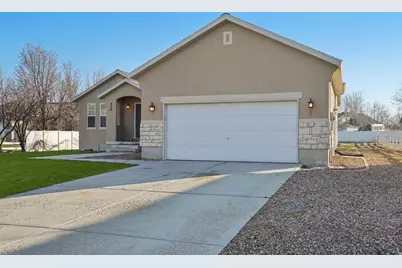374 Palamino Way, Grantsville, UT 84029 - Photo 3