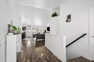 7127 W Hawk View Way S, West Jordan, UT 84081 - Photo 7