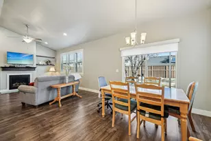 11737 S Nigel Peak Ln E, Draper, UT 84020 - Photo 11