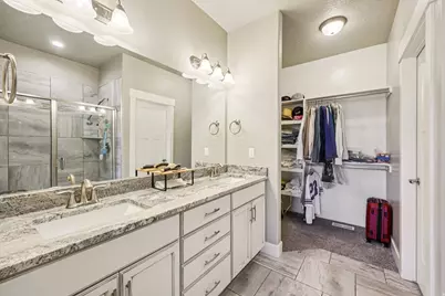 11737 S Nigel Peak Ln E, Draper, UT 84020 - Photo 23