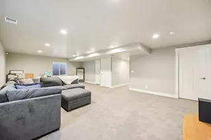 11737 S Nigel Peak Ln E, Draper, UT 84020 - Photo 39